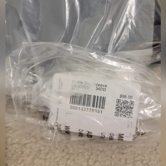 NWT Lululemon Enlite Weave-Back Bra *High Support 34DD BLACK - Picture 2 of 5